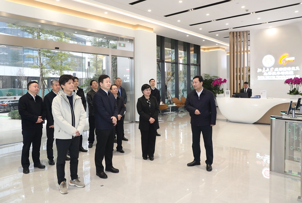 8fb19d0534c69f58be7cd0683be147c0.jpg 8fb19d0534c69f58be7cd0683be147c0.jpg